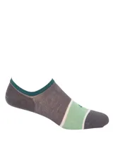 Calcetines invisibles confeccionados en fibra de bambú y spandex, color gris con franja verde claro y borde verde oscuro. Su diseño de corte bajo los hace no visibles con el calzado, y son suaves, frescos, antibacterianos y de alta absorción.