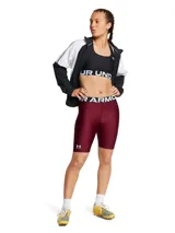 Calza corta de lycra negra Under Armour HeatGear, con cintura alta con logo y logo estampado en la pierna izquierda.