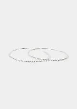 Aros torneados de plata 925, con diámetro de 30 mm y grosor de 1.2 mm, hipoalergénicos.
