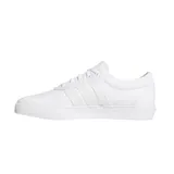 Zapatillas Adidas Adi-Ease blancas de lona con las tres tiras laterales microperforadas.