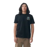 Remera negra de manga corta con estampado del logo de Quiksilver en el pecho.