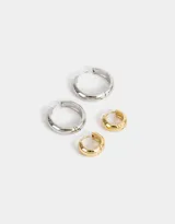 Set de dos pares de aros argollas de acero quirúrgico, un par dorado pequeño y un par plateado mediano.