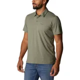Polo de hombre Columbia Tech Trail, color blanco, de manga corta, con logo bordado en el pecho. Confeccionada en tejido hidroabsorbente Omni-Wick™ con elastano.