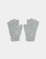 Par de guantes tejidos de color gris claro.