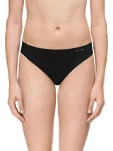 Colaless negro de microfibra suave con bordes cortados a láser, de tiro medio y sin costuras. Tiene el logo de Calvin Klein estampado en la cadera.