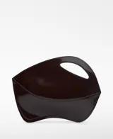 Bolso de mano Adolfo Dominguez Renacer Lab, color marrón oscuro brillante, con asa superior y cierre magnético.