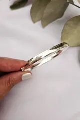 Esclava de plata 925 con broche para ajustar a varios talles.