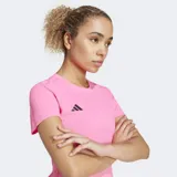 Remera deportiva Adidas Adizero Essentials color rosa, de corte ajustado, cuello redondo y mangas cortas. Confeccionada en tejido ultraligero con tecnología AEROREADY y logo reflectivo.