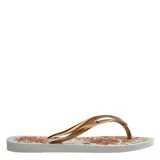 Sandalias Havaianas Slim Organic negras con estampado de flores en tonos rosa y blanco.