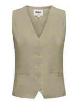Chaleco color beige de lino con cuello en V, cierre con botones y bolsillos delanteros. Marca Only.