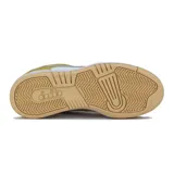 Championes Diadora B.560 Used Wn, color amarillo con detalles en blanco y beige.