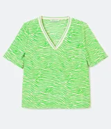 Blusa de poliéster con estampado animal print de cebra, escote en V y mangas cortas.