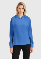 Sudadera azul con capucha y textura acanalada.