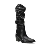 Botas bucaneeras de cuero sintético negro con detalles de brillos y caña alta.
