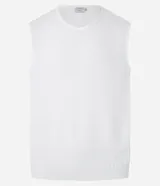 Musculosa blanca de poliéster con elastano, corte regular y textura diagonal.