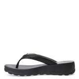 Sandalias Azaleia Elsa color rosa con plataforma y hebilla decorativa.