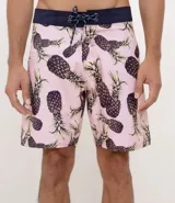 Bermuda de baño masculina con estampado de ananás, ajuste con cordón y bolsillos laterales.