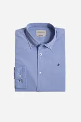 Camisa de hombre a rayas verticales azules y blancas, corte slim fit, con logo bordado en el pecho.