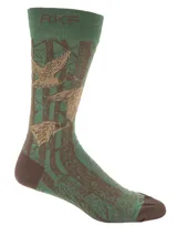 Calcetines largos verdes con diseño de patos y árboles en tonos marrones. Confeccionados en fibra de bambú suave y fresca, con poder antibacteriano y alta absorción.