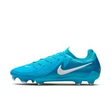 Championes de fútbol Nike Phantom GX II Pro FG, color celeste con detalles en blanco.