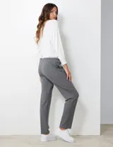 Pantalón de yoga azul marino, de corte recto y cintura elástica.