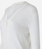 Cardigan blanco de viscosa con cuello en V, cierre frontal de botones y mangas largas.