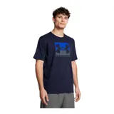 Remera celeste de manga corta Under Armour con logo estampado en el pecho.