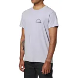 Remera básica blanca con diseño gráfico frontal de la marca Katin.