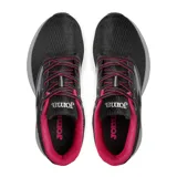 Zapatillas deportivas negras Joma, diseñadas para running y entrenamientos, fabricadas en micro PU con plantilla de Eva que mejora el impacto de la pisada.