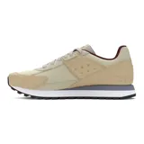 Zapatillas urbanas Under Armour Essential Runner, color blanco con detalles en negro.