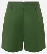 Short pollera de tiro alto color verde oscuro, con corte sastrero y cierre trasero invisible.