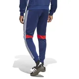 Pantalón deportivo Adidas Essentials Sw para hombre, color azul con detalles en blanco y rojo.