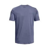 Remera celeste de Under Armour, corte clásico, mangas cortas y logo estampado en el pecho.