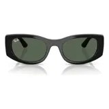 Lentes de sol Ray-Ban modelo RB 4446, con montura rectangular negra y lentes verdes.