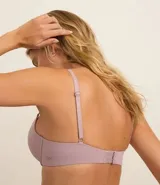 Soutien push-up lila de microfibra, con breteles regulables, sin estampa y con copa.