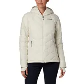 Campera puffer color salmón con capucha, cierre frontal y bolsillos laterales con cierre. Cuenta con tecnología termorreflectante Omni-Heat™ y puños con orificios para los pulgares.