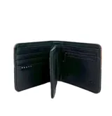 Billetera de cuero marrón y negro con logo de la marca Rusty en la parte inferior.