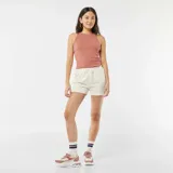 Musculosa rosa de punto canalé con cuello redondo y sisas anchas.