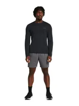 Short deportivo gris de Under Armour modelo Launch 7, con logo reflectivo en la pierna izquierda.