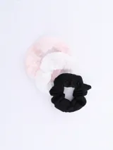 Pack de tres coleros de encaje en colores rosa, blanco y negro.