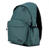 Mochila negra de estilo clásico, con compartimento principal y bolsillo frontal con cierre. Presenta un parche blanco con el logo "Austral" en la parte inferior del bolsillo frontal.