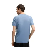 Remera celeste de algodón con logo pequeño de Puma estampado en el pecho.