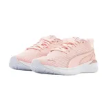 Championes Puma Transport Modern color rosa claro con detalles en dorado y suela blanca.