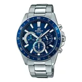 Reloj Casio Edifice con correa de acero plateado, esfera azul con detalles plateados y bisel azul con números. Cuenta con cronógrafo y calendario. Resistente al agua 100m.