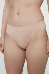 Bombacha de bikini clásica color rosa, de microfibra sin costuras y tiro medio, con fundillo de algodón.