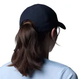 Gorra deportiva Columbia Silver Ridge IV Ball, color negro con logo de la marca bordado en blanco. Confeccionada en tejido técnico que repele la lluvia y absorbe la humedad.