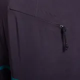 Boardshort de hombre, color gris oscuro con diseño degradado. La parte superior es gris sólido y la inferior tiene un patrón texturizado oscuro. Presenta una línea horizontal turquesa que divide las dos secciones y cordón de ajuste negro en la cintura.