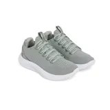 Championes de entrenamiento Under Armour UA Dynamic 2, color gris con detalles en verde y logo negro.