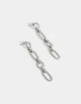 Aros colgantes dorados con cadenas de eslabones de metal y cierre de tope a presión.