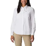 Camisa blanca de manga larga para mujer, marca Columbia, modelo Silver Ridge 3.0. Confeccionada con tejido de secado rápido Omni-Wick™ y protección solar Omni-Shade™ UPF 50. Cuenta con ventilación, mangas enrollables con lengüetas y bolsillos en el pecho.